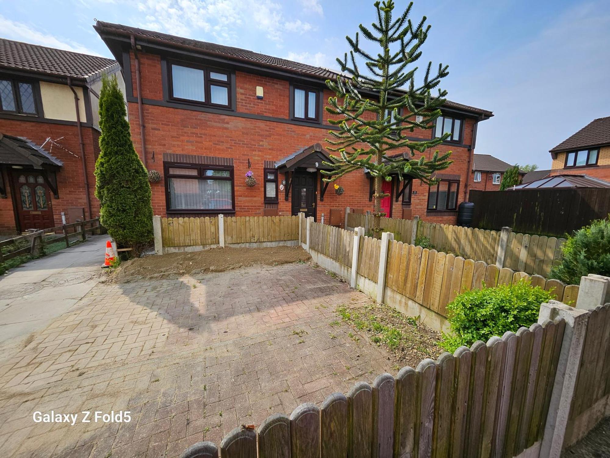 Brigstock Holidays House Manchester Dış mekan fotoğraf